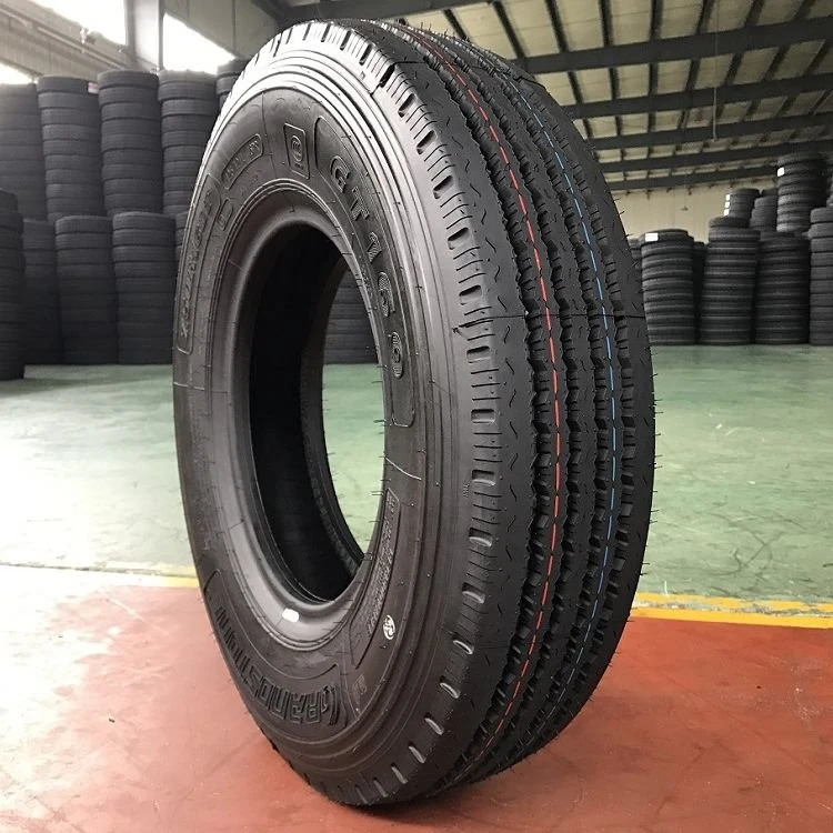 7.50r16 Neumático de remolque de acarreo de línea premium
