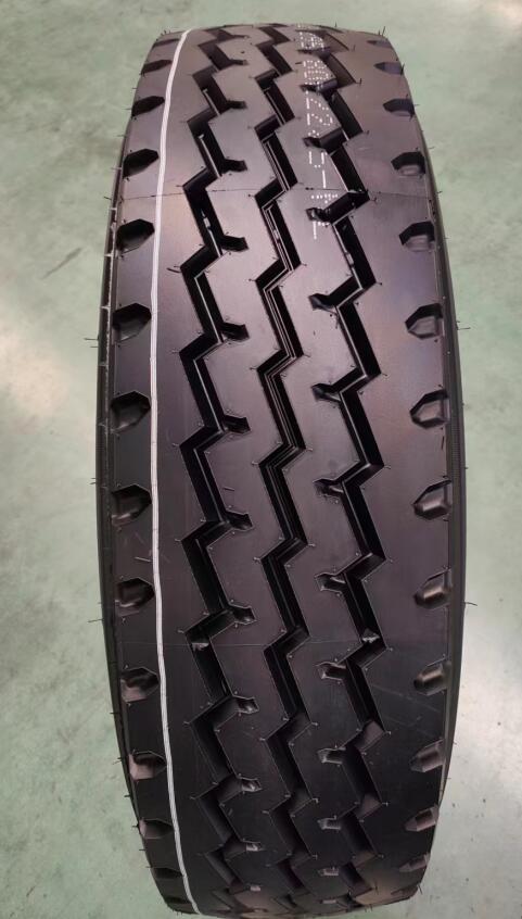 Neumático Grandstone 295/80R22.5 para todas las posiciones